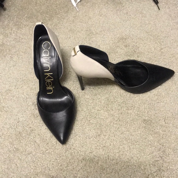 Calvin Klein Shoes - Calvin Klein heels size 7.5